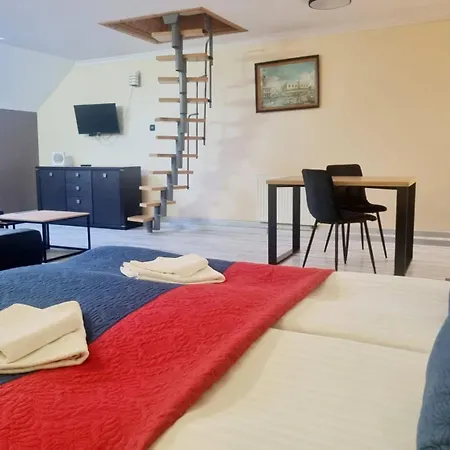 Fakir Мини-отель Tapkowice