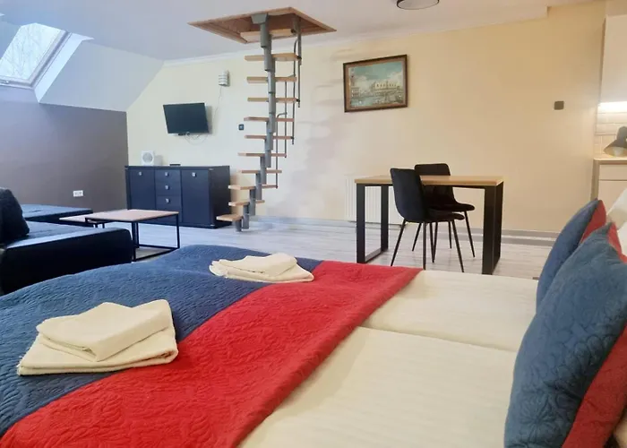 Fakir Мини-отель Tapkowice