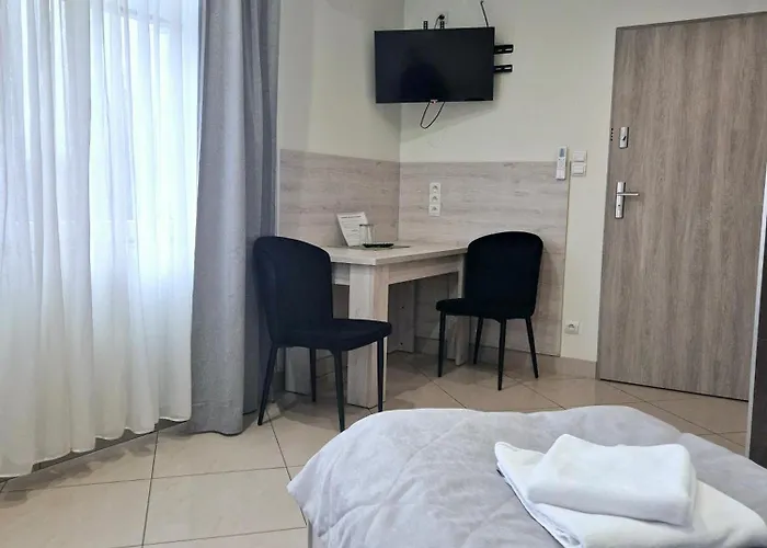 Fakir Мини-отель Tapkowice